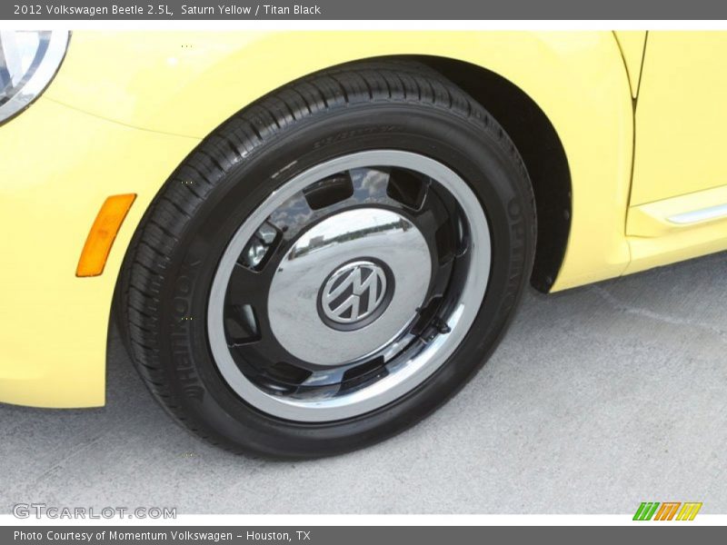 Saturn Yellow / Titan Black 2012 Volkswagen Beetle 2.5L
