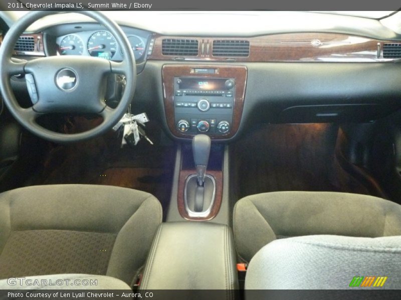 Summit White / Ebony 2011 Chevrolet Impala LS