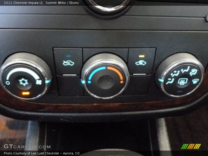 Summit White / Ebony 2011 Chevrolet Impala LS