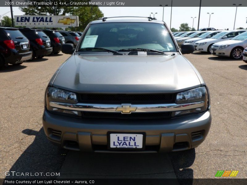Graystone Metallic / Light Gray 2005 Chevrolet TrailBlazer LS 4x4