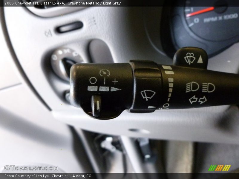 Graystone Metallic / Light Gray 2005 Chevrolet TrailBlazer LS 4x4