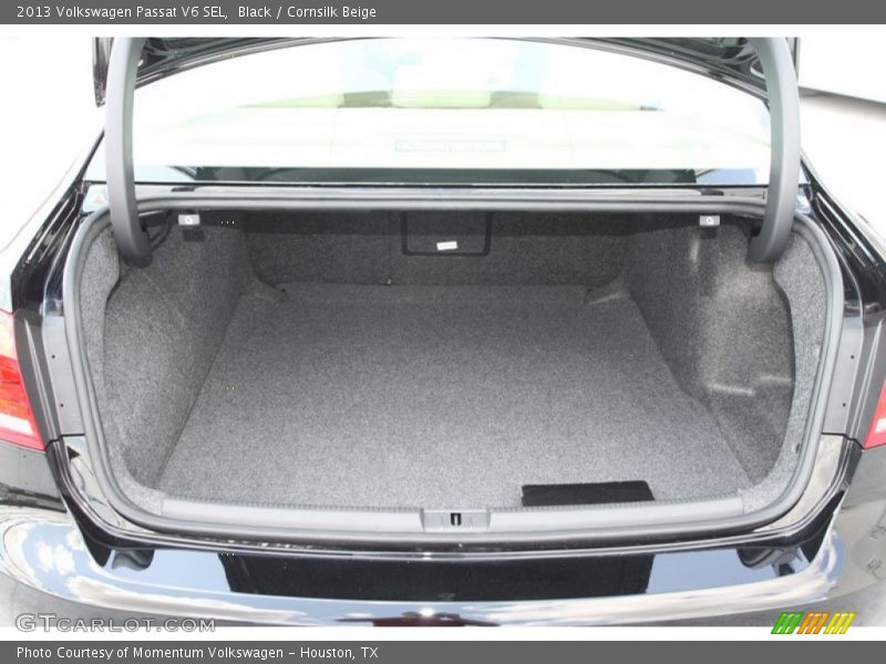  2013 Passat V6 SEL Trunk