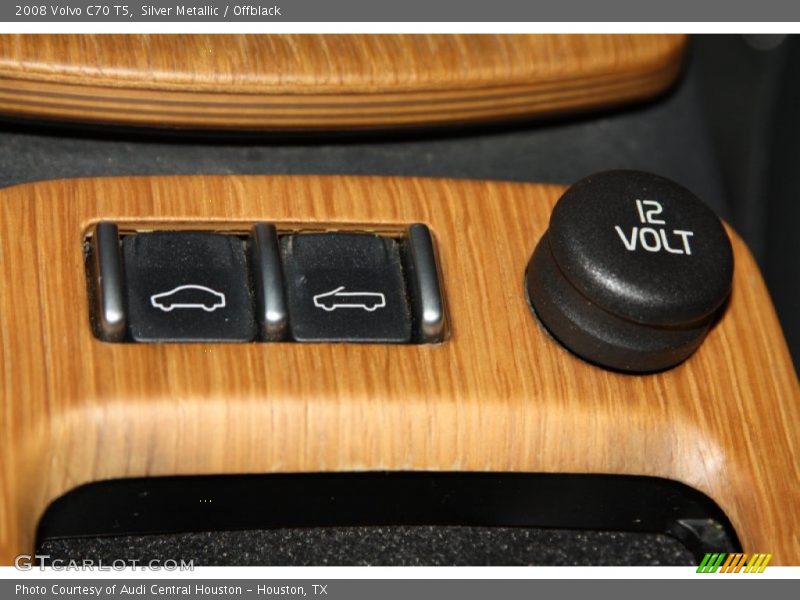 Silver Metallic / Offblack 2008 Volvo C70 T5