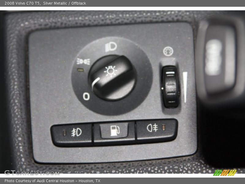 Silver Metallic / Offblack 2008 Volvo C70 T5