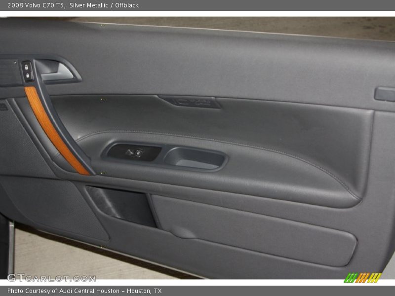 Silver Metallic / Offblack 2008 Volvo C70 T5