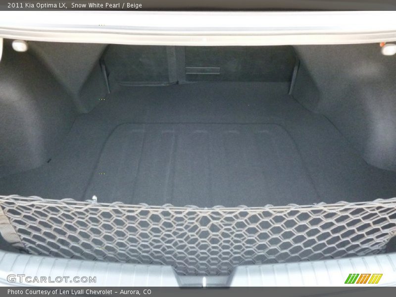 Snow White Pearl / Beige 2011 Kia Optima LX