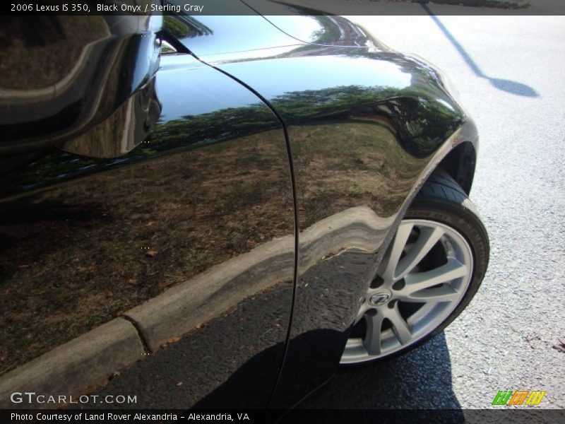 Black Onyx / Sterling Gray 2006 Lexus IS 350