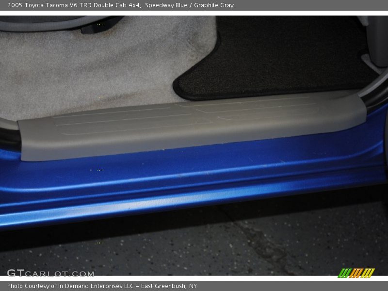 Speedway Blue / Graphite Gray 2005 Toyota Tacoma V6 TRD Double Cab 4x4