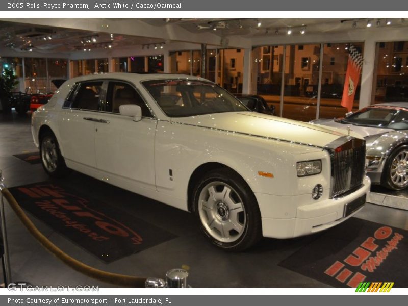 Arctic White / Cacao/Oatmeal 2005 Rolls-Royce Phantom