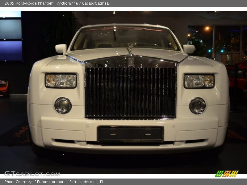 Arctic White / Cacao/Oatmeal 2005 Rolls-Royce Phantom