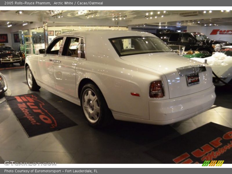 Arctic White / Cacao/Oatmeal 2005 Rolls-Royce Phantom