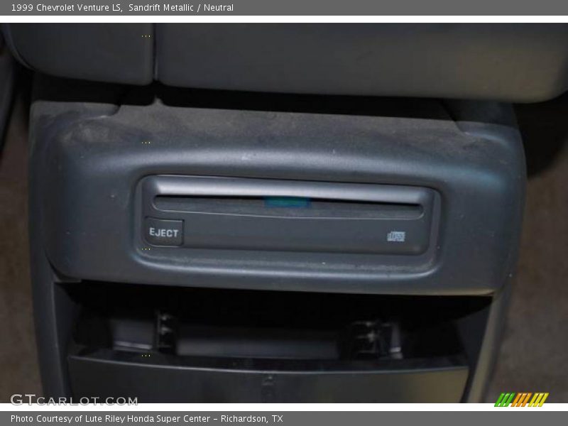 Sandrift Metallic / Neutral 1999 Chevrolet Venture LS