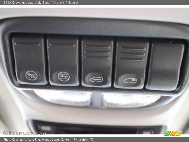 Sandrift Metallic / Neutral 1999 Chevrolet Venture LS