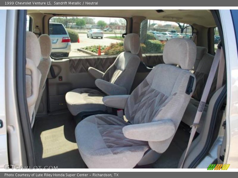 Sandrift Metallic / Neutral 1999 Chevrolet Venture LS