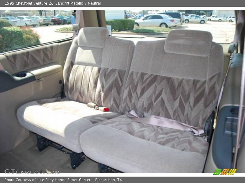 Sandrift Metallic / Neutral 1999 Chevrolet Venture LS