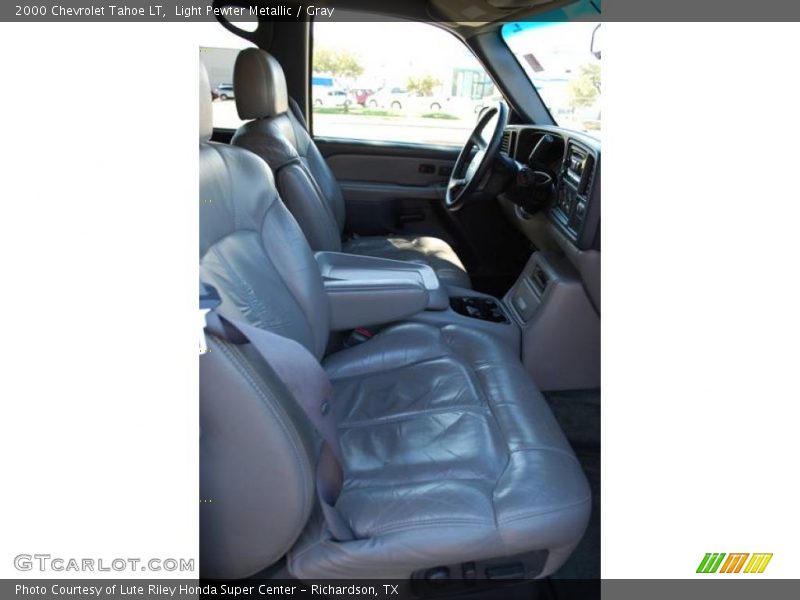 Light Pewter Metallic / Gray 2000 Chevrolet Tahoe LT