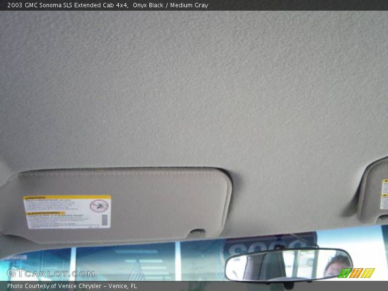 Onyx Black / Medium Gray 2003 GMC Sonoma SLS Extended Cab 4x4
