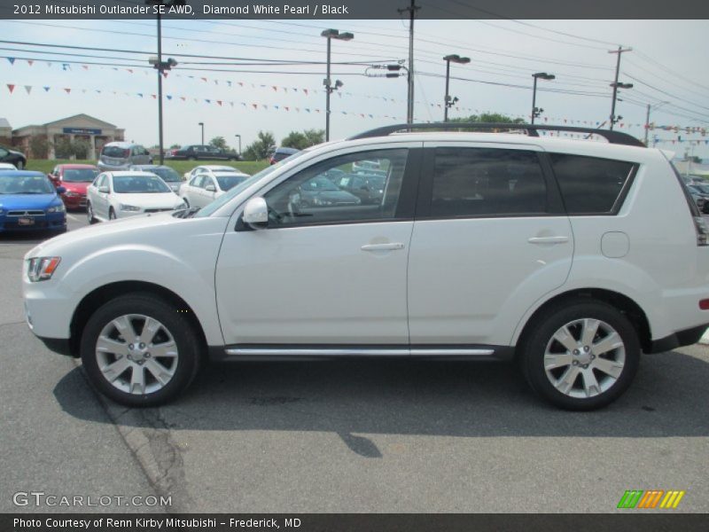 Diamond White Pearl / Black 2012 Mitsubishi Outlander SE AWD