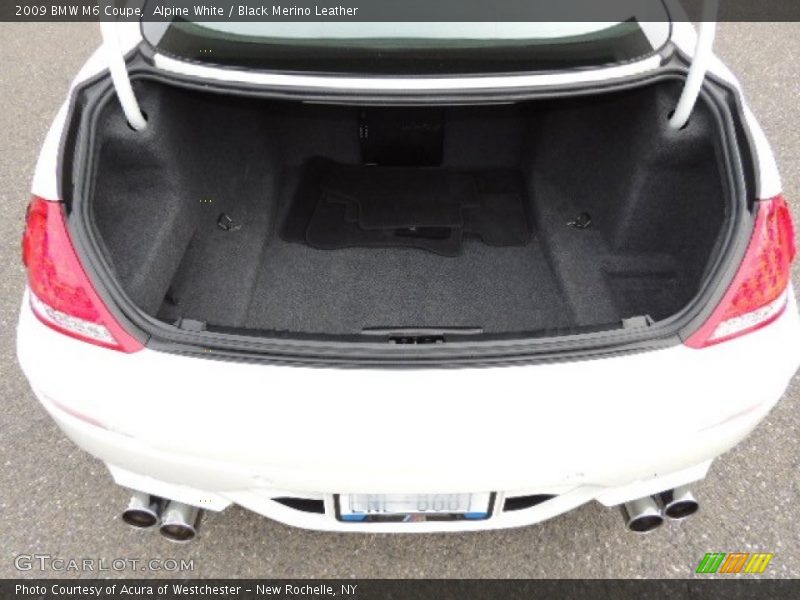  2009 M6 Coupe Trunk