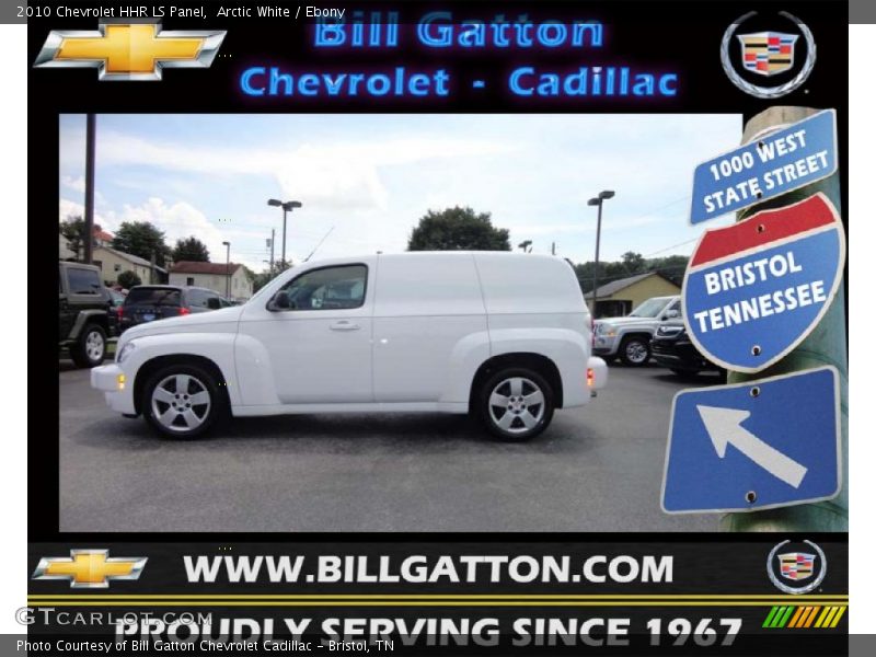 Arctic White / Ebony 2010 Chevrolet HHR LS Panel