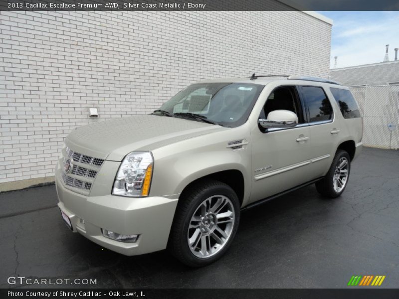 Front 3/4 View of 2013 Escalade Premium AWD