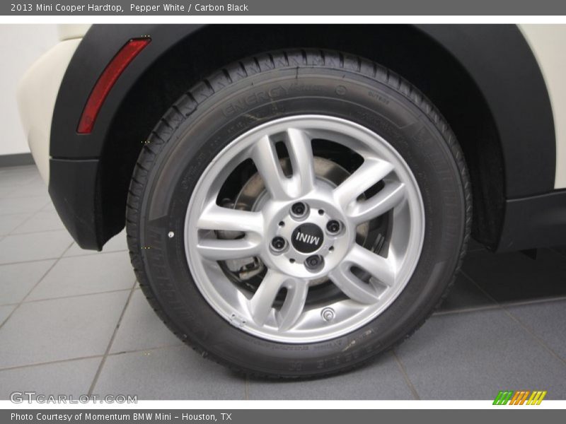 Pepper White / Carbon Black 2013 Mini Cooper Hardtop