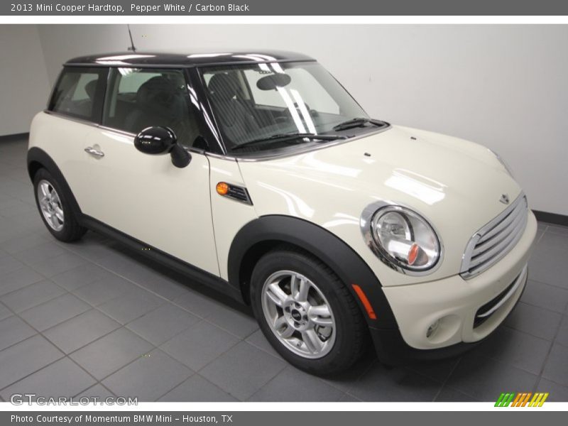 Pepper White / Carbon Black 2013 Mini Cooper Hardtop