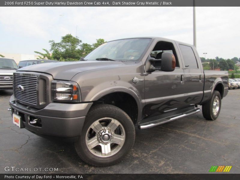 Front 3/4 View of 2006 F250 Super Duty Harley Davidson Crew Cab 4x4