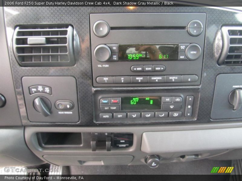 Controls of 2006 F250 Super Duty Harley Davidson Crew Cab 4x4