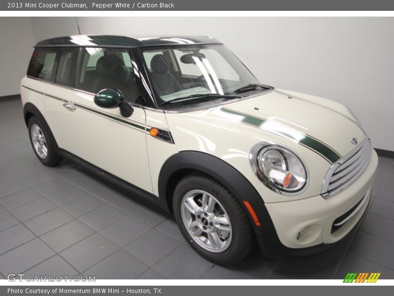 Pepper White / Carbon Black 2013 Mini Cooper Clubman