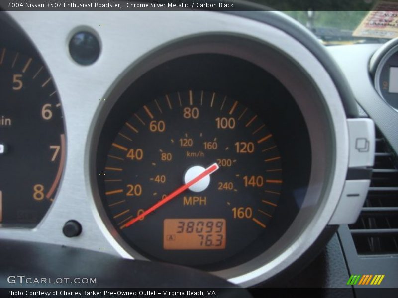 Chrome Silver Metallic / Carbon Black 2004 Nissan 350Z Enthusiast Roadster