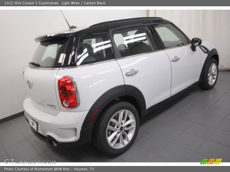 Light White / Carbon Black 2012 Mini Cooper S Countryman