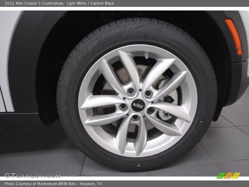Light White / Carbon Black 2012 Mini Cooper S Countryman