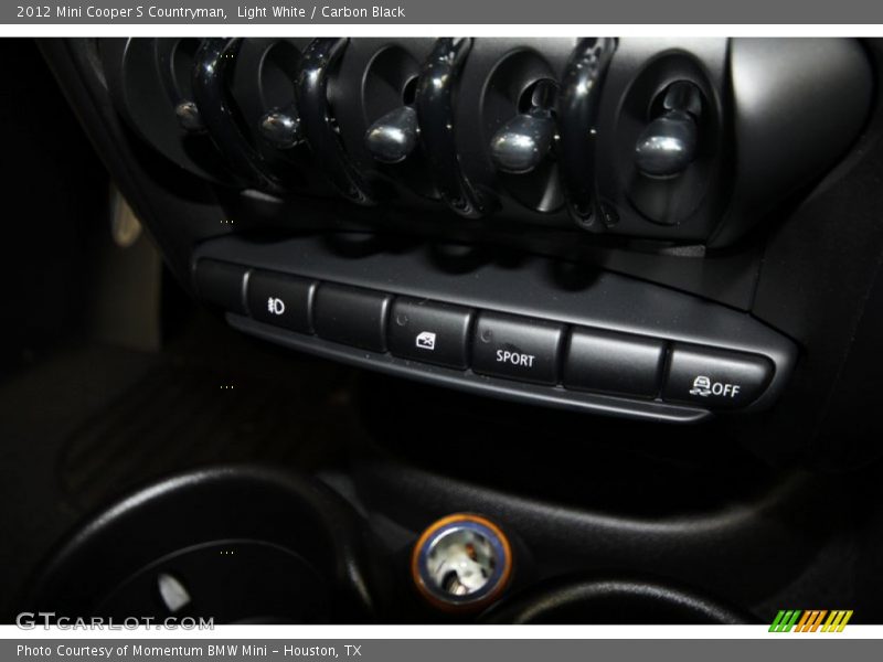 Light White / Carbon Black 2012 Mini Cooper S Countryman