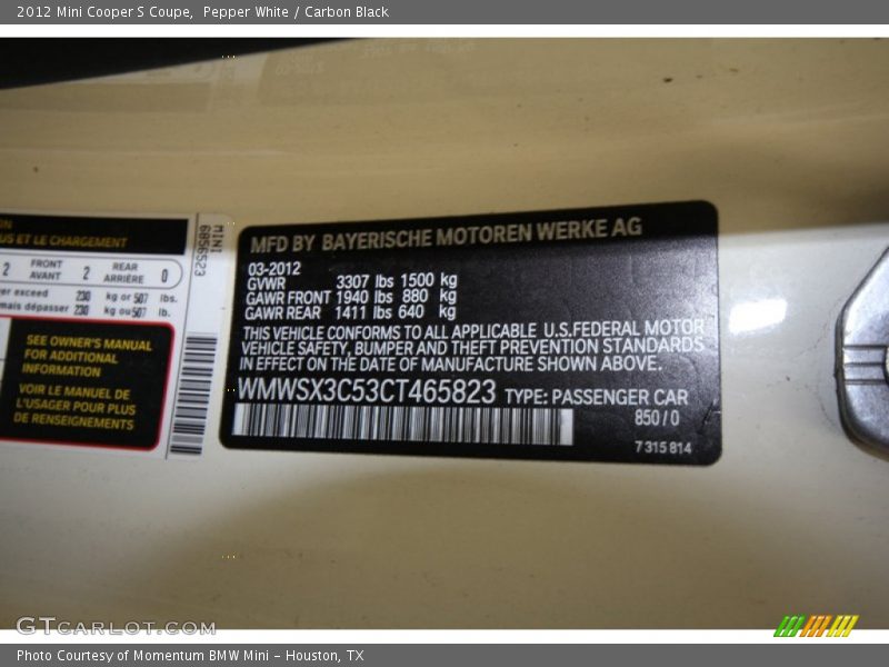 Pepper White / Carbon Black 2012 Mini Cooper S Coupe