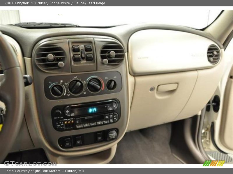 Stone White / Taupe/Pearl Beige 2001 Chrysler PT Cruiser