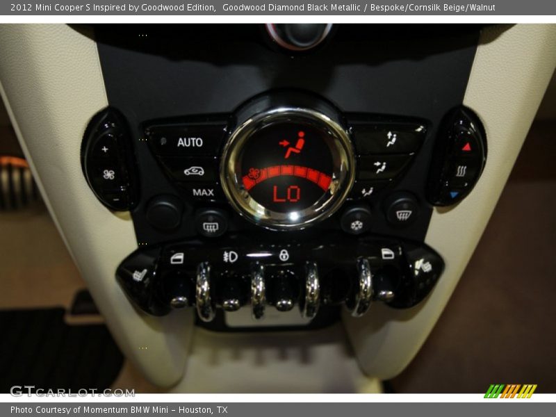 Controls of 2012 Cooper S Inspired by Goodwood Edition