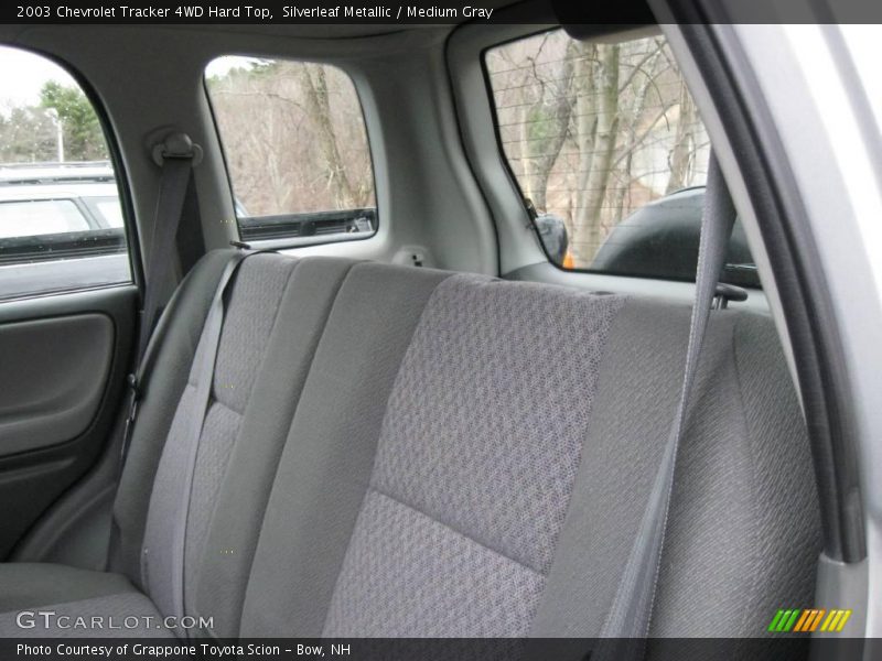 Silverleaf Metallic / Medium Gray 2003 Chevrolet Tracker 4WD Hard Top