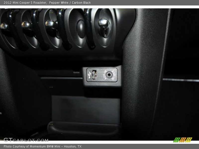 Pepper White / Carbon Black 2012 Mini Cooper S Roadster