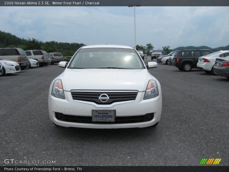 Winter Frost Pearl / Charcoal 2009 Nissan Altima 3.5 SE