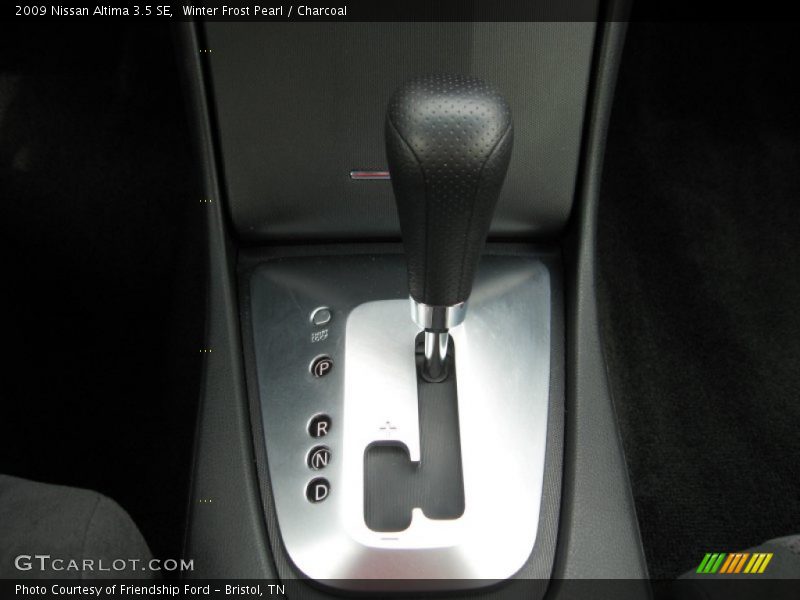 Winter Frost Pearl / Charcoal 2009 Nissan Altima 3.5 SE