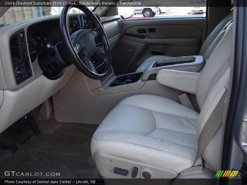 Sandalwood Metallic / Tan/Neutral 2004 Chevrolet Suburban 1500 LT 4x4