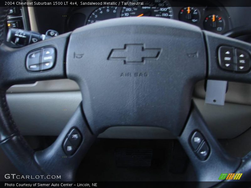 Sandalwood Metallic / Tan/Neutral 2004 Chevrolet Suburban 1500 LT 4x4
