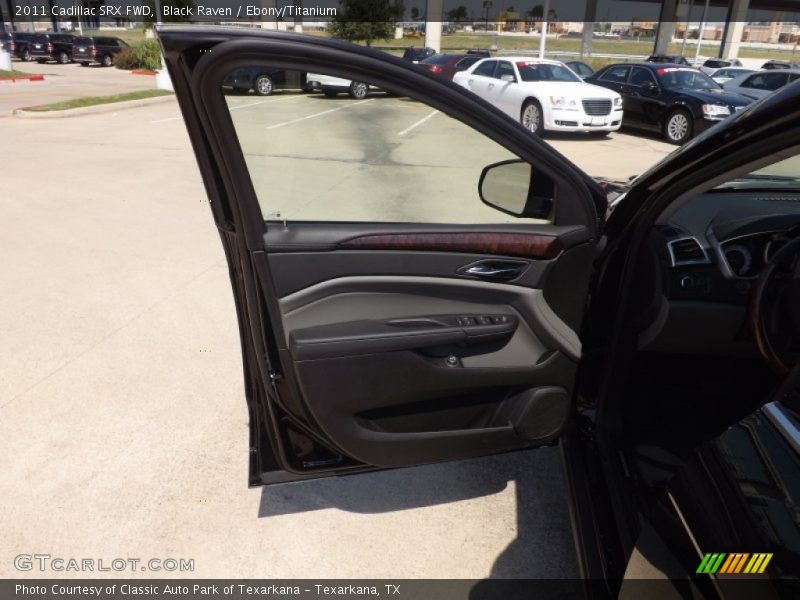 Black Raven / Ebony/Titanium 2011 Cadillac SRX FWD