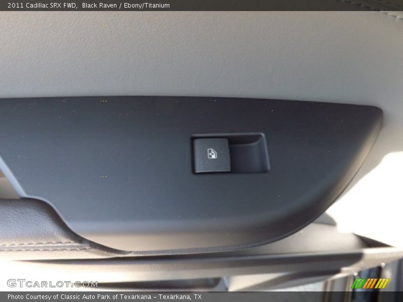 Black Raven / Ebony/Titanium 2011 Cadillac SRX FWD