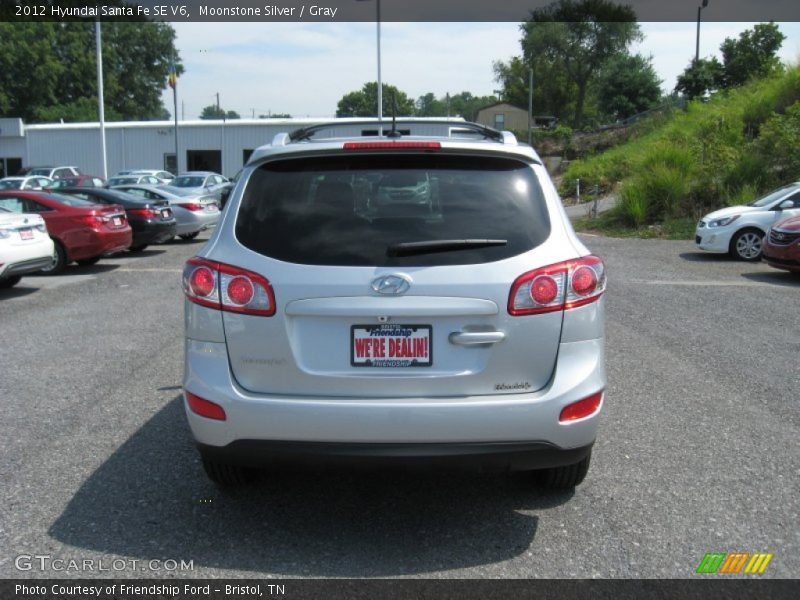 Moonstone Silver / Gray 2012 Hyundai Santa Fe SE V6