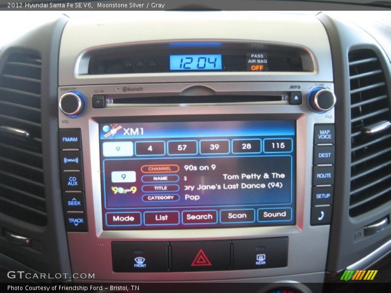Moonstone Silver / Gray 2012 Hyundai Santa Fe SE V6