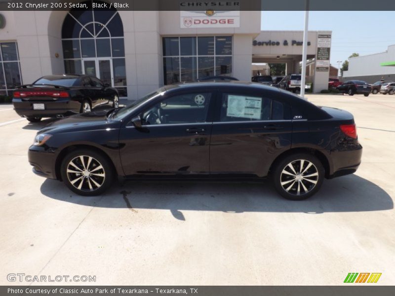 Black / Black 2012 Chrysler 200 S Sedan