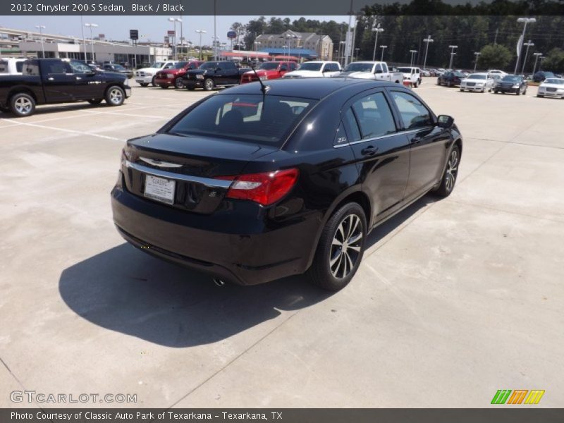 Black / Black 2012 Chrysler 200 S Sedan