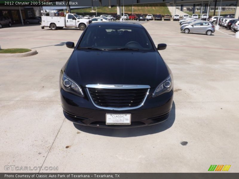 Black / Black 2012 Chrysler 200 S Sedan
